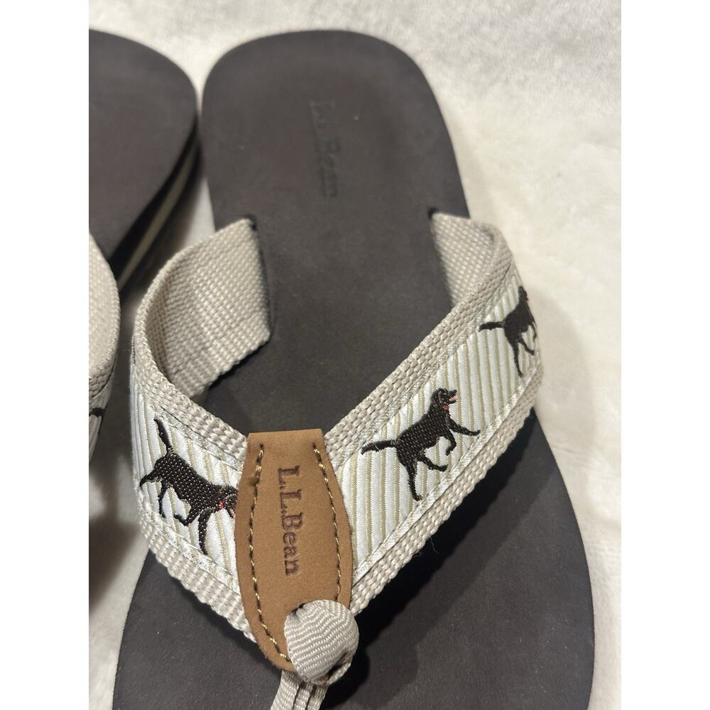 L.L BEAN Women's Sz 7M Chocolate Lab Dog on Beige Braid Cushioned Thong Sandals - Picture 5 of 7